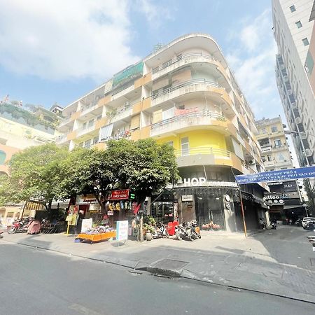 Ductaigallery'S Apt & Hidden In Bui Vien St Хошимін Екстер'єр фото