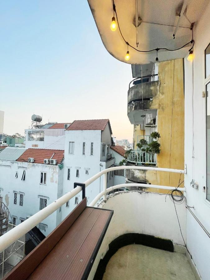 Ductaigallery'S Apt & Hidden In Bui Vien St Хошимін Екстер'єр фото